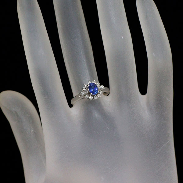 Pt900 サファイア ダイヤモンド リング 0.66ct D0.25ct