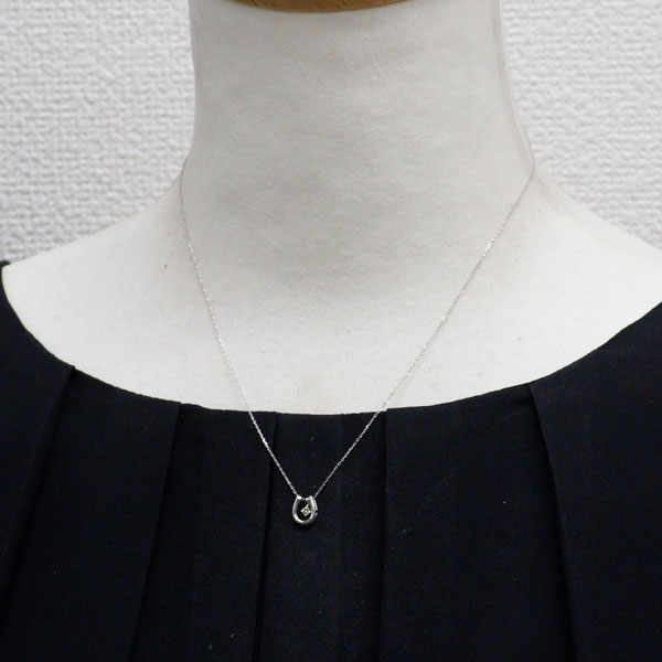 K10WG ダイヤモンド ペンダントネックレス 0.03ct 馬蹄 ホースシュー