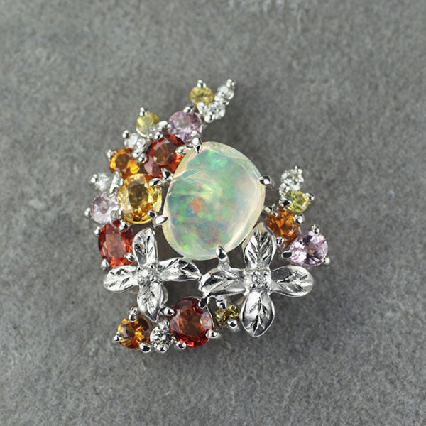K14WG オパール マルチカラーサファイア ダイヤモンド ペンダントトップ 2.17ct D0.14ct