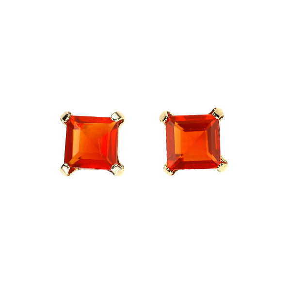 K18YG オパール ピアス 0.20ct スタッド