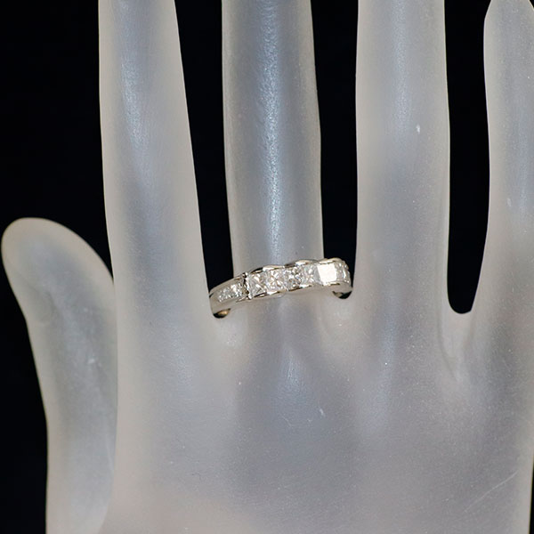Pt900 プリンセス/ラウンドブリリアントカット ダイヤモンド リング 1.00ct