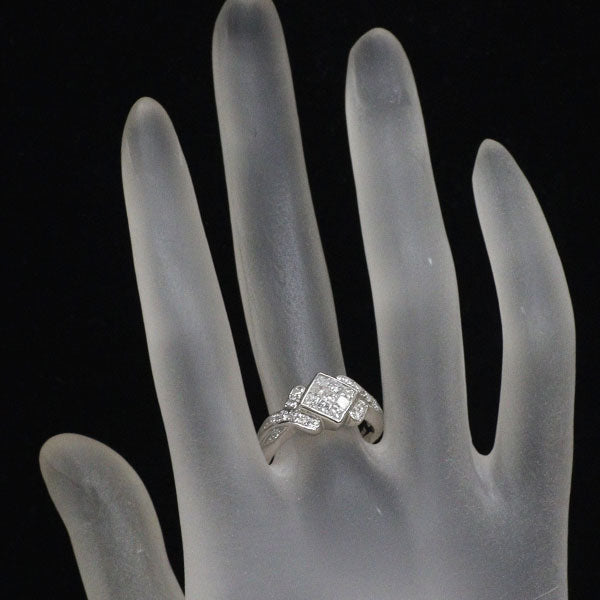 Pt900 プリンセス/ラウンドブリリアントカット ダイヤモンド リング 0.75ct  ミステリーセッティング
