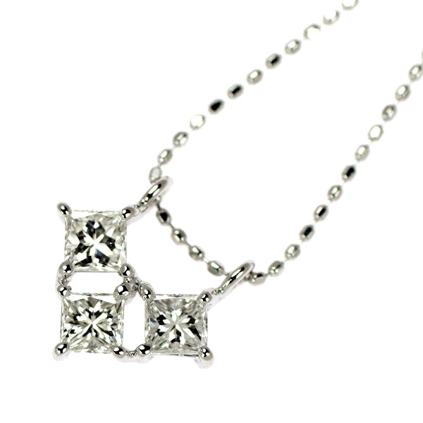 K18WG プリンセスカット ダイヤモンド ペンダントネックレス 0.65ct