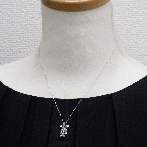 K18WG ダイヤモンド ペンダントネックレス 0.25ct フラワー