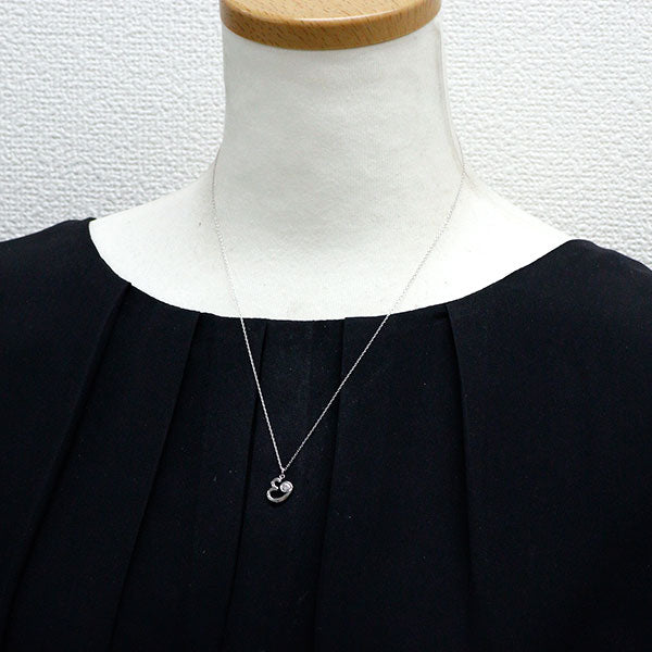 Kashikei/Forevermark K18WG Diamond Pendant Necklace 0.15ct Initial "E"